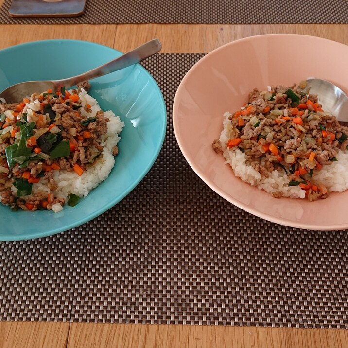 丼やオムレツにおすすめ⭐ニラ入りオムレツの具